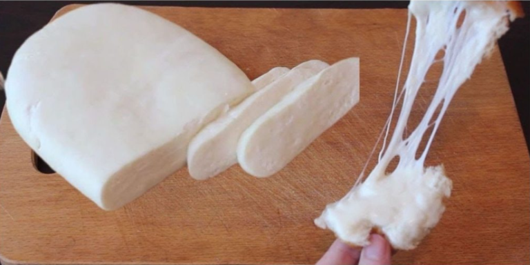 Radość z robienia domowej mozzarelli