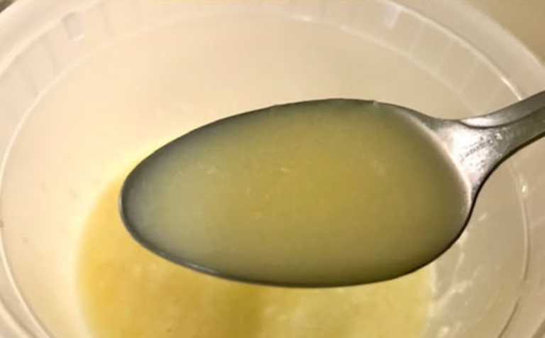 Miód, oliwa z oliwek i cytryna: naturalny środek na zdrowie wątroby i nerek